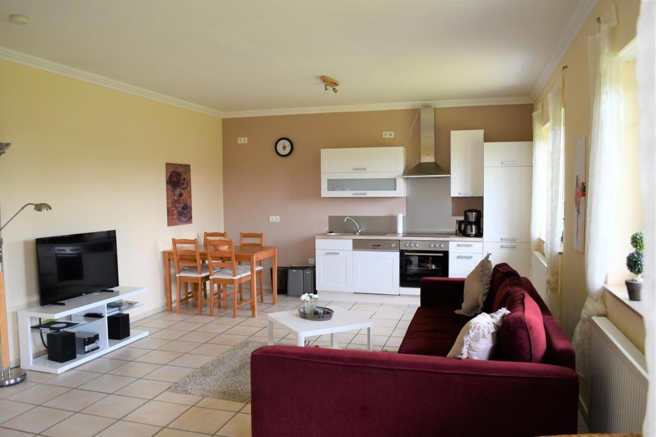 Ferienwohnung Bellerbergblick Ettringen  Ngoại thất bức ảnh